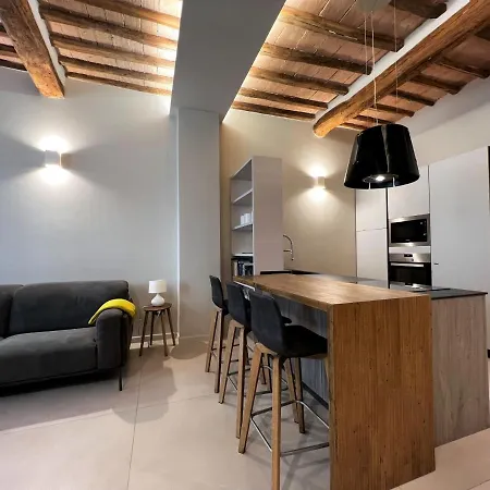 Via Roma 41-dentro Le Mura Apartment *
