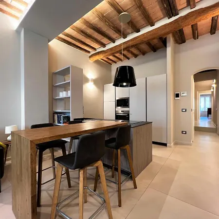 Apartment Via Roma 41-dentro Le Mura