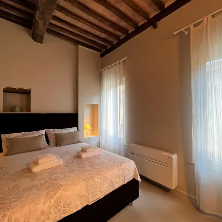 Apartment Via Roma 41-dentro Le Mura *
